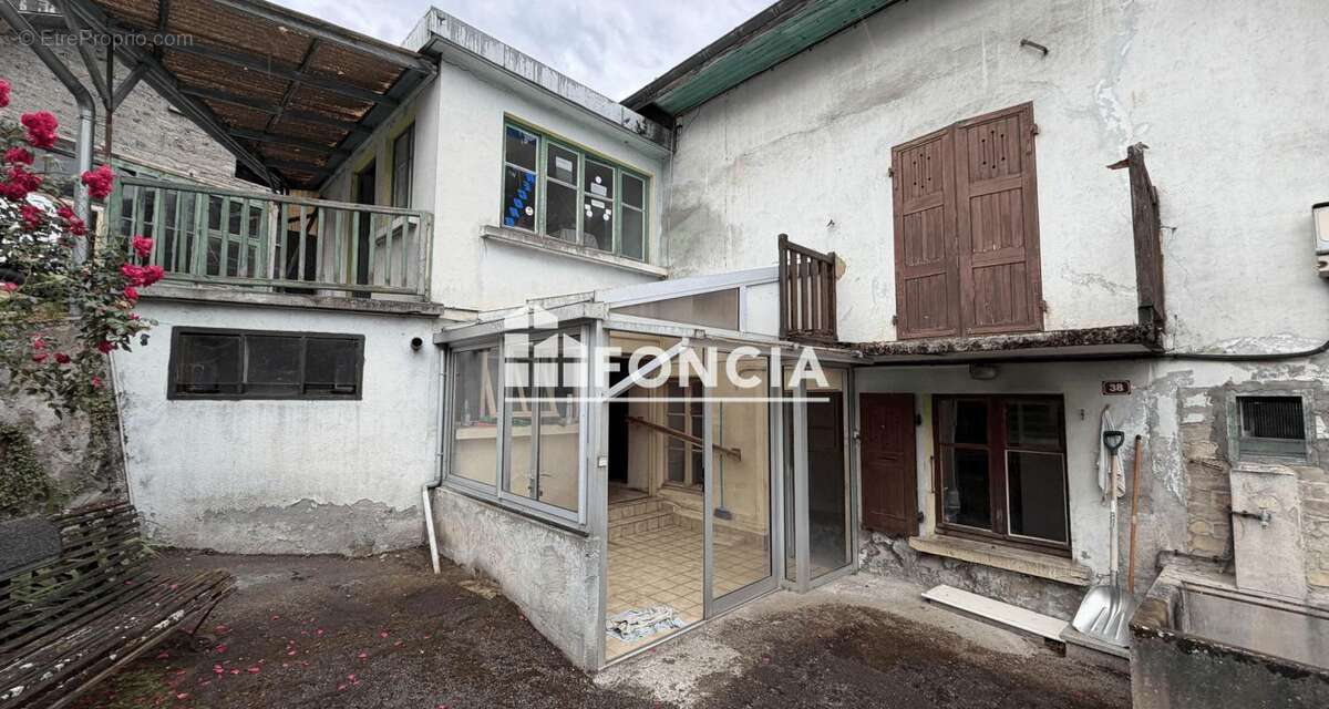 Grande maison de village - photo 9