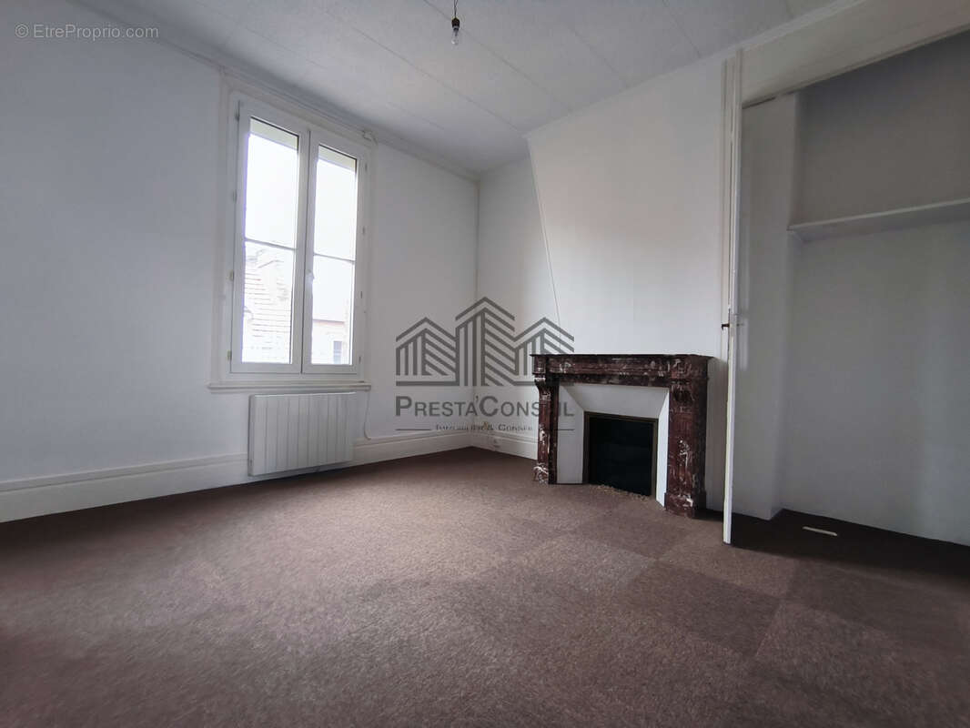 Appartement à CAUDEBEC-LES-ELBEUF