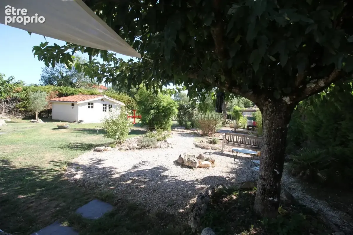 Charmante villa récente de plain-pied - photo 2