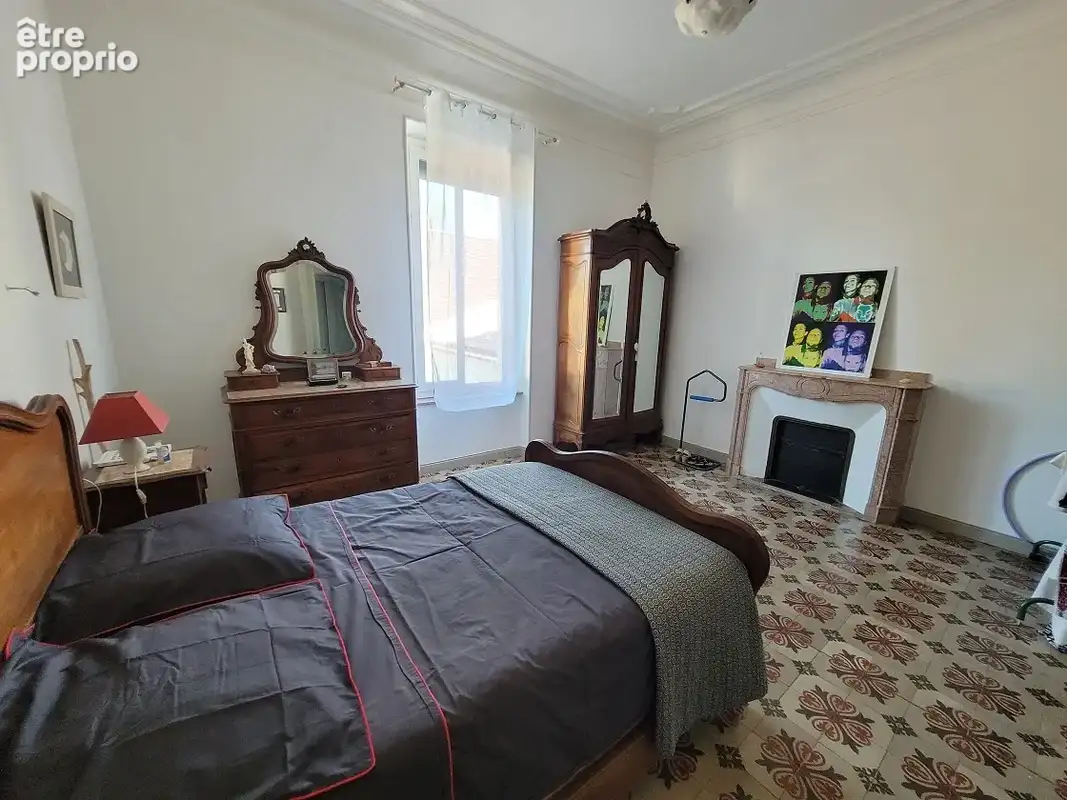Superbe maison bourgeoise avec annexe, jardin et piscine. - photo 18