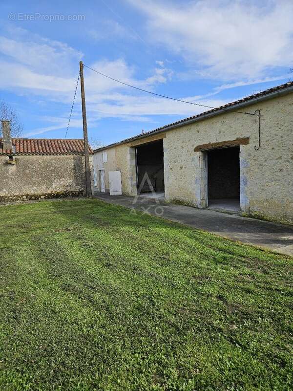 Maison à LAURAET