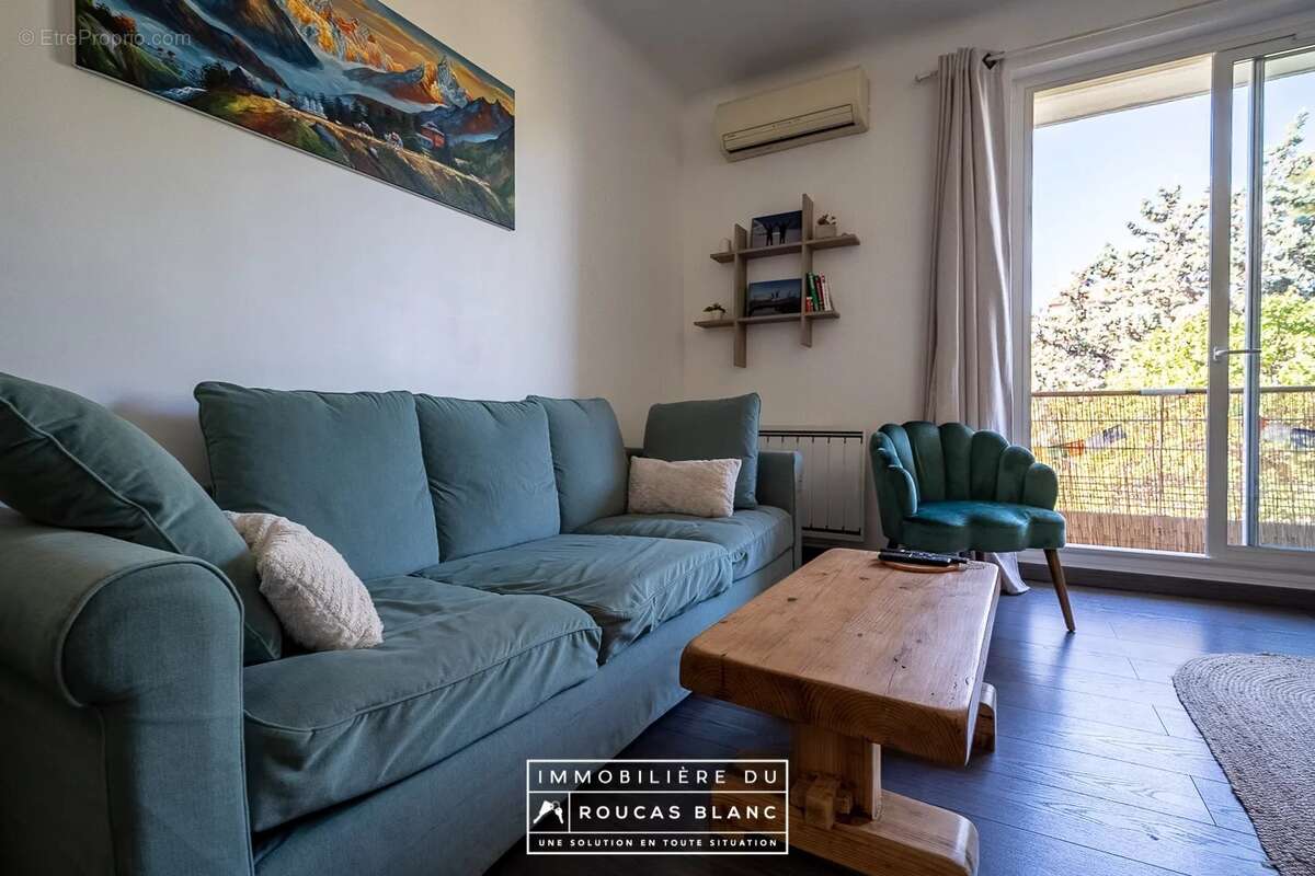 Appartement à MARSEILLE-8E