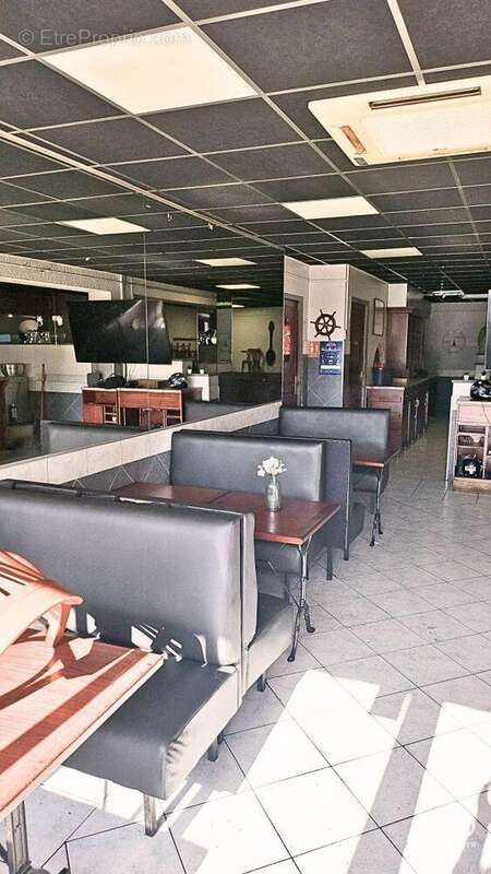 Photo 3 - Commerce à MARSEILLE-13E