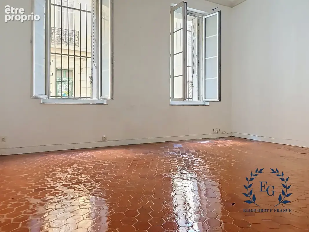 Appartement 2 pièces 40 m² à vendre à Marseille-5e (13005) - photo 4