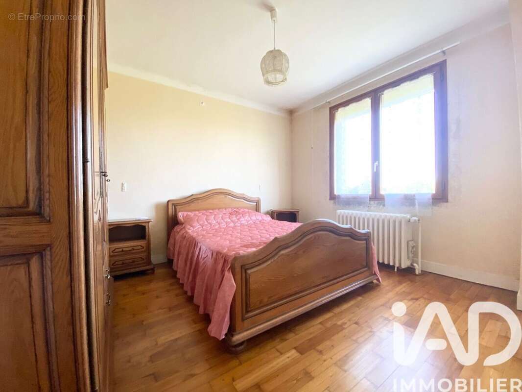 Photo 5 - Maison à LA LOUPE