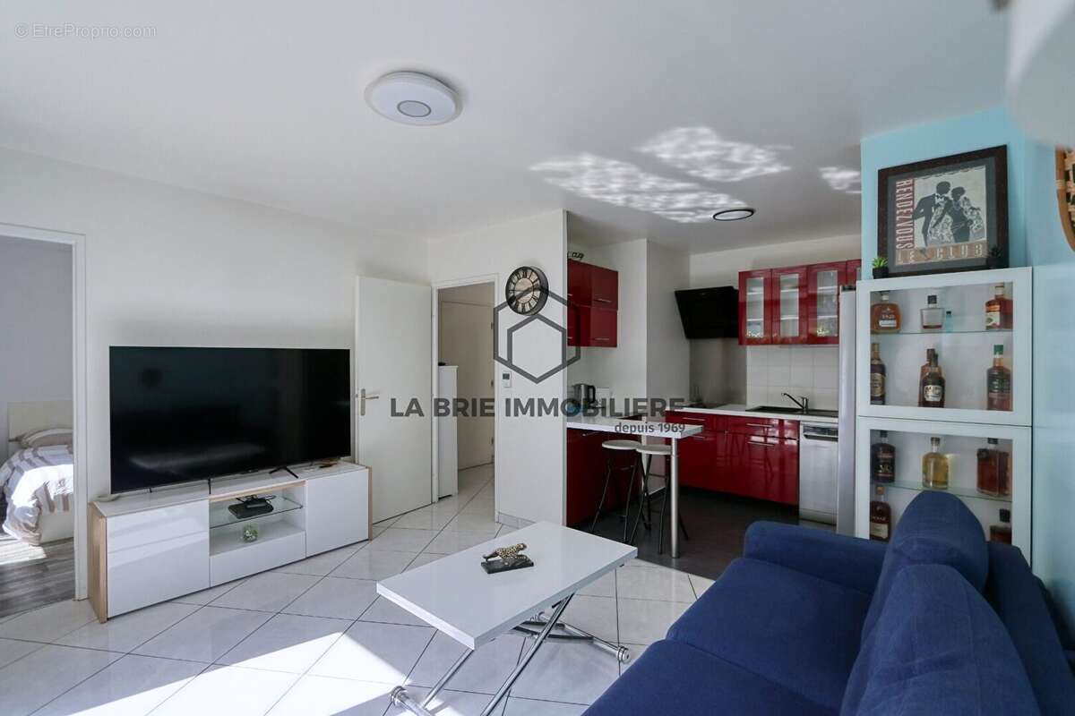 Appartement 41 m² à Brie-Comte-Robert  - photo 6