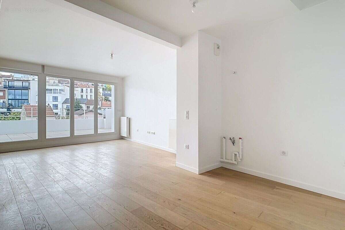 Appartement à ISSY-LES-MOULINEAUX