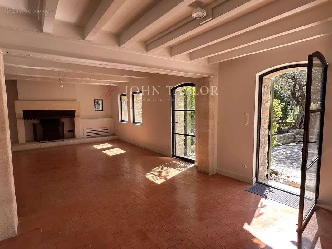 Maison à SAINT-REMY-DE-PROVENCE