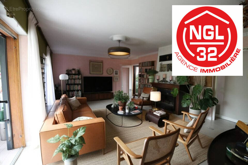 Appartement à QUINTAL