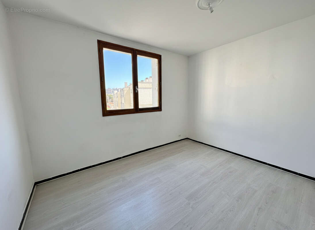 Appartement à MARSEILLE-13E