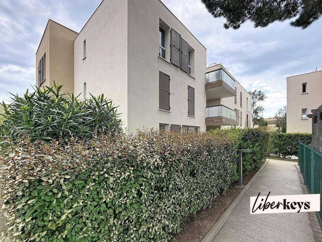 Appartement à SIX-FOURS-LES-PLAGES