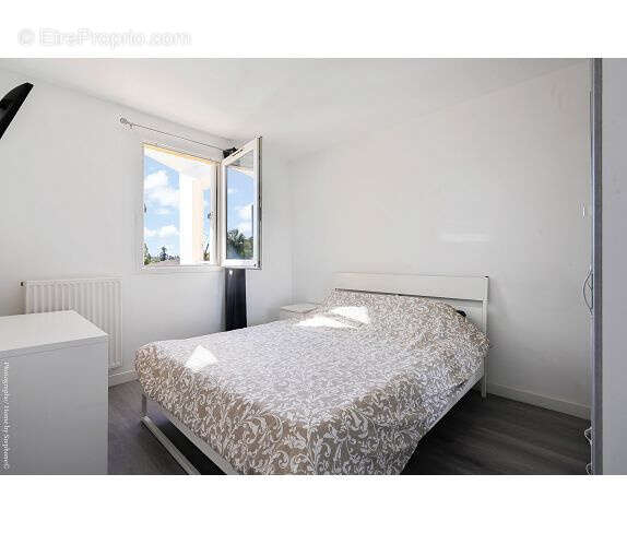 Appartement à MARSEILLE-11E