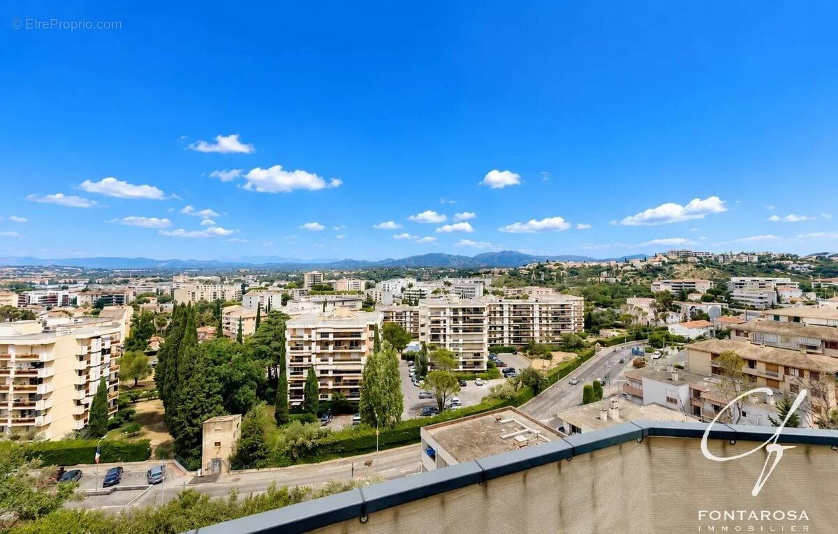 Appartement à SAINT-RAPHAEL