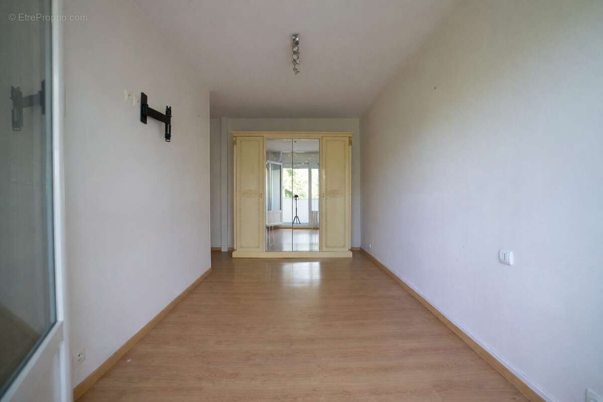 Appartement à BONDY