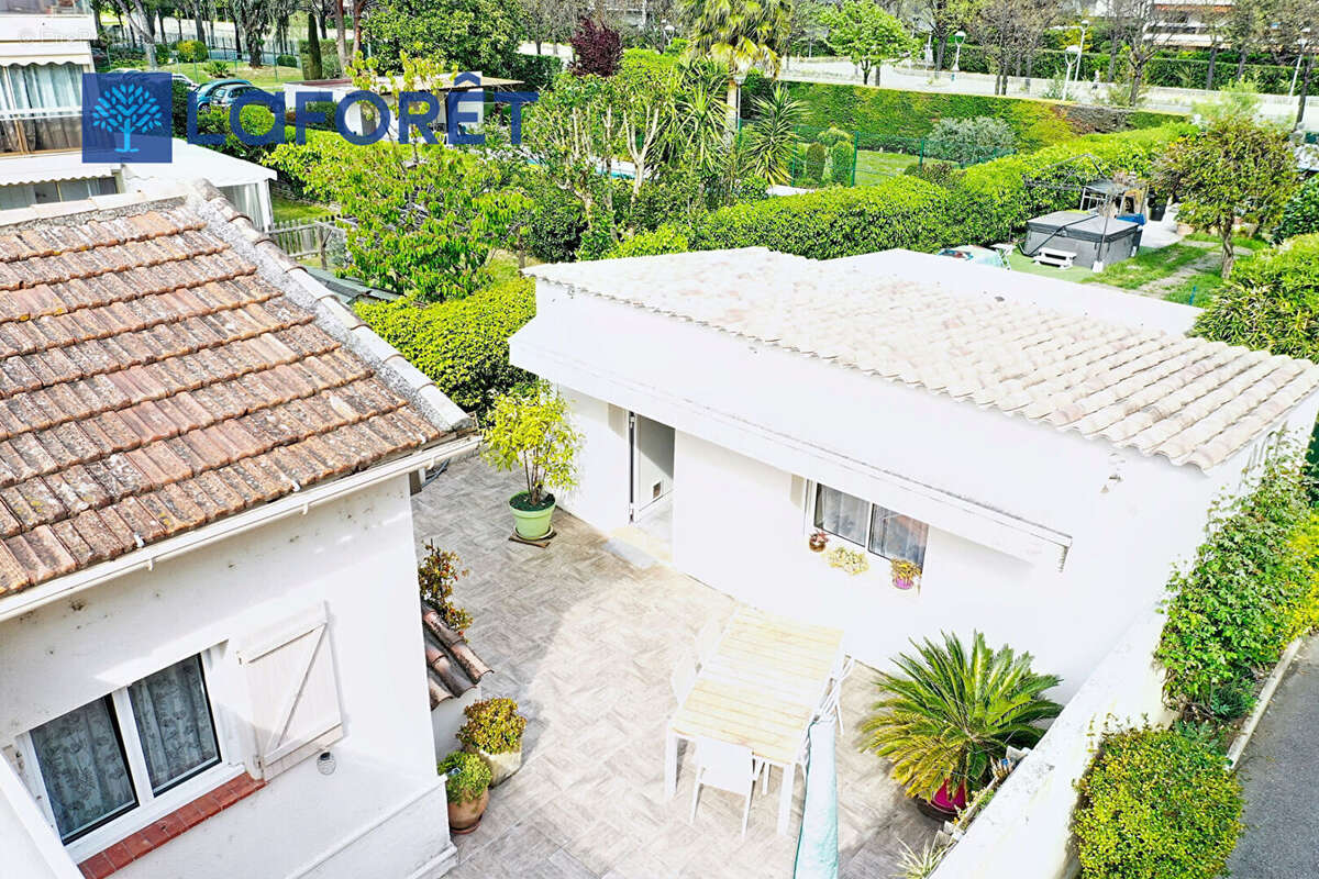 Maison à CAGNES-SUR-MER