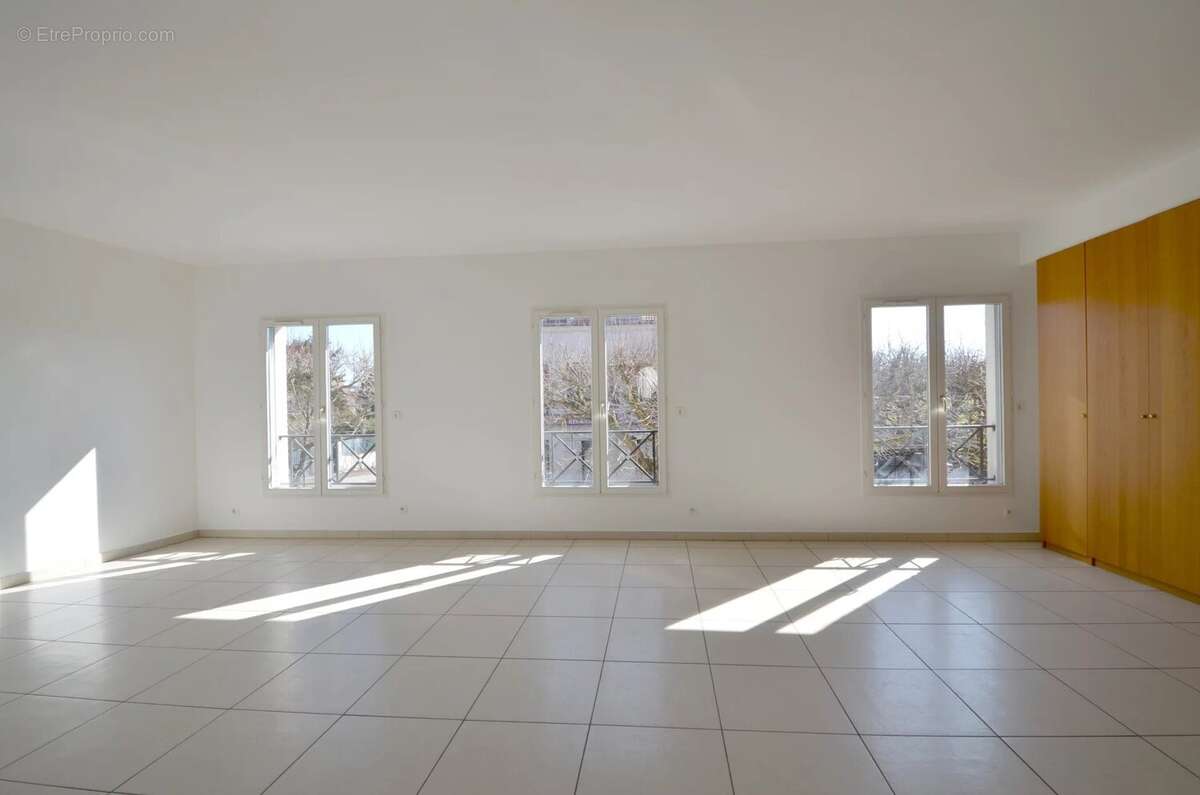 Appartement à CROISSY-SUR-SEINE