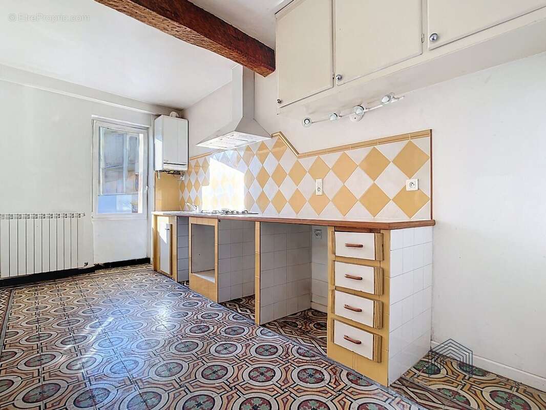 Maison à SAINT-SULPICE