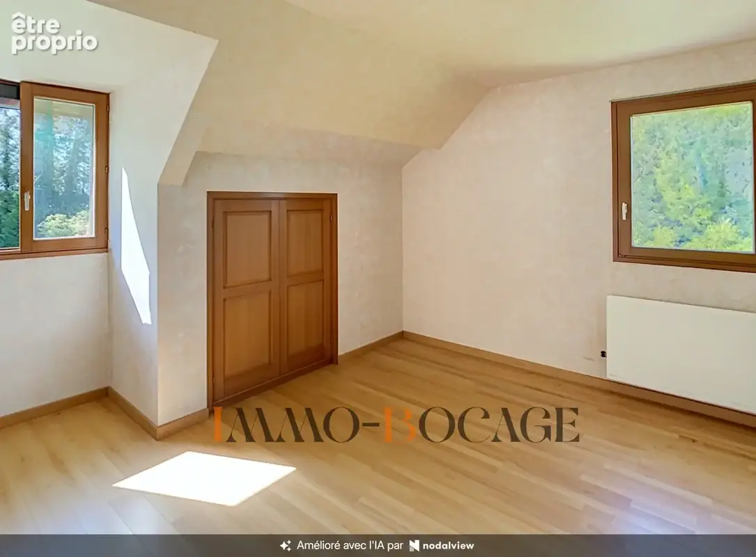 Vastes maison et dépendance sur 9000 m2 de terrain ! - photo 20