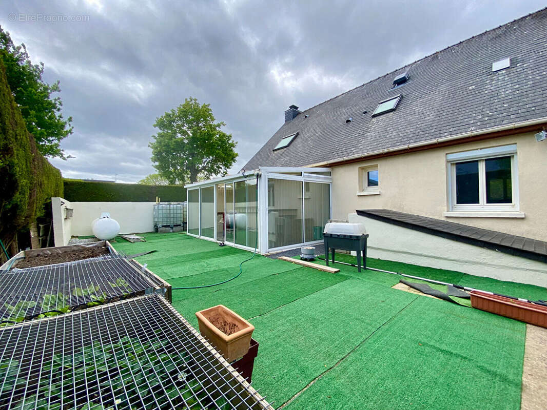 Maison à BEDEE