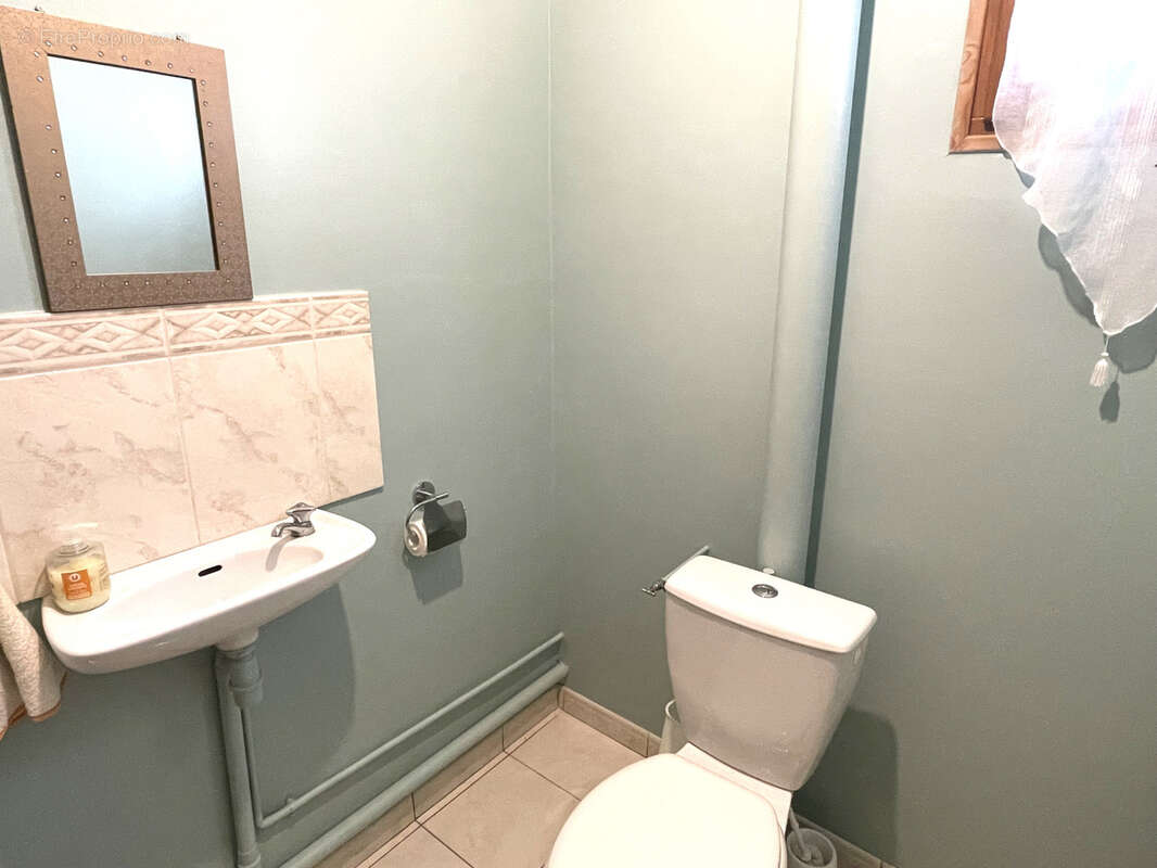 Maison à SAINT-DENIS-DES-PUITS