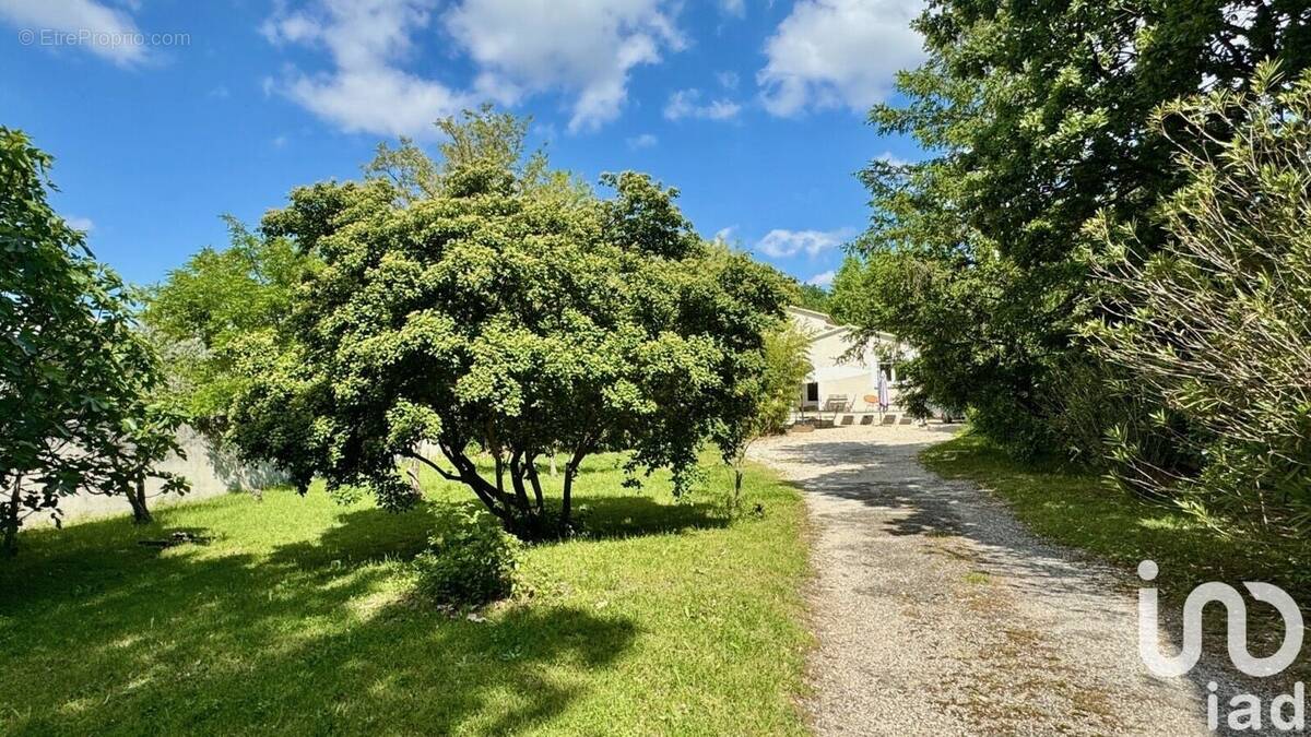 Photo 1 - Terrain à AUBIGNAN