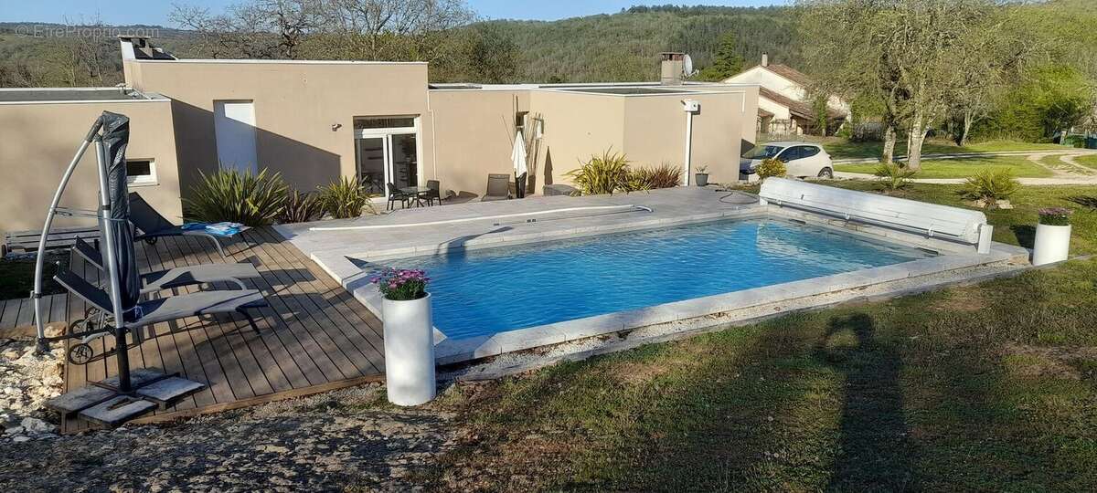 20250409184913.jpg - Maison à CAHORS