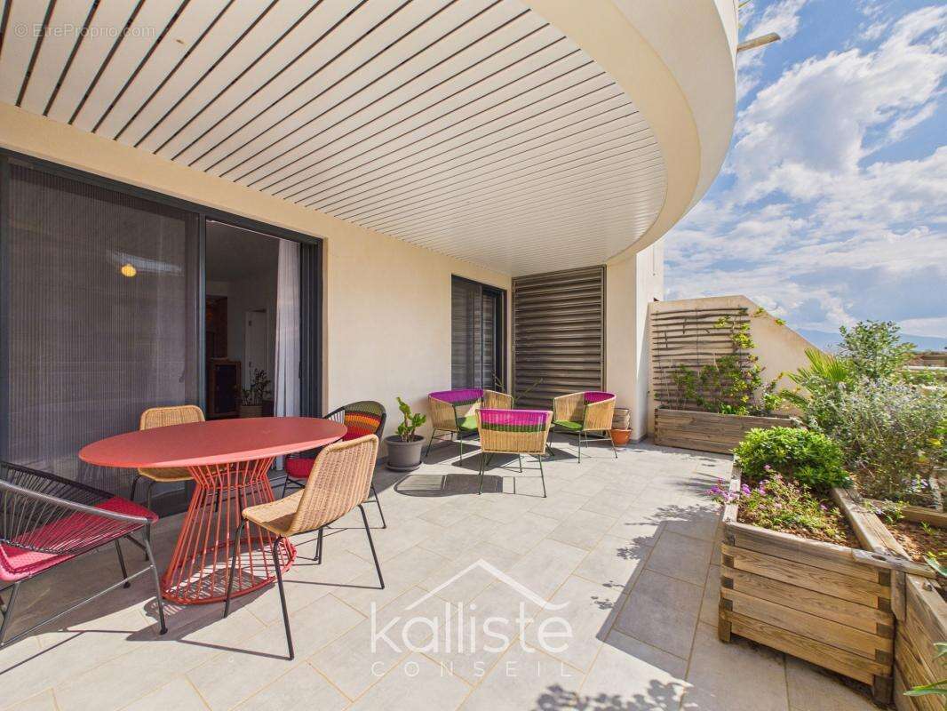 Appartement à AJACCIO