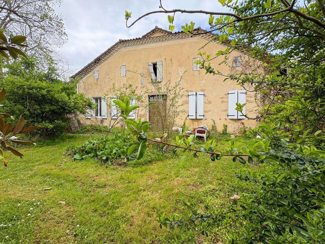 Maison à LAUJUZAN