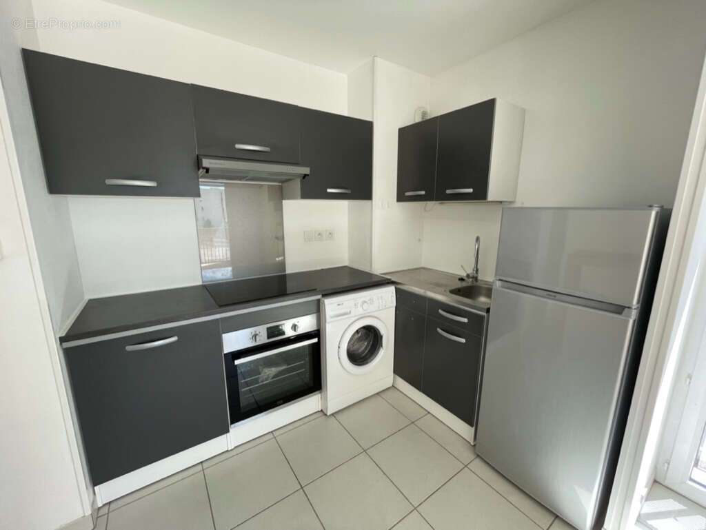 Appartement à JUVIGNAC