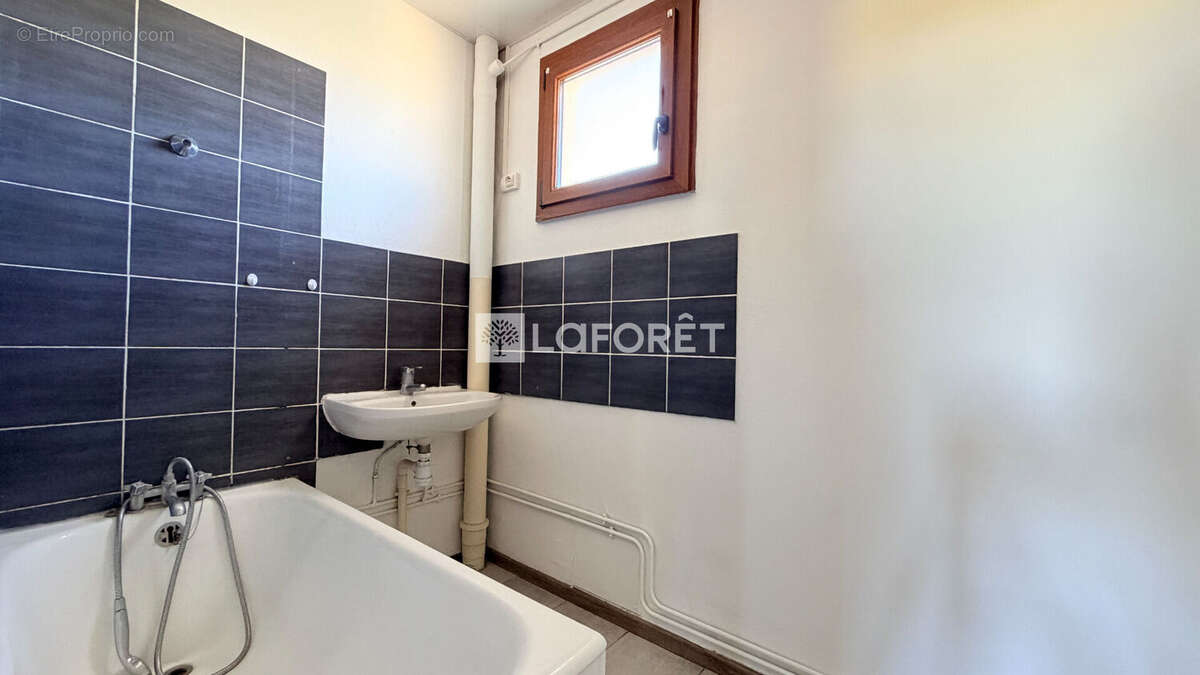 Maison à SAINTE-MENEHOULD