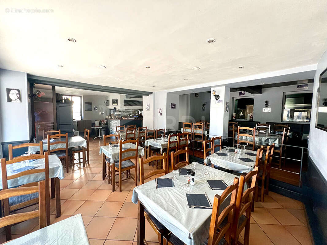 Commerce à SAINT-FARGEAU