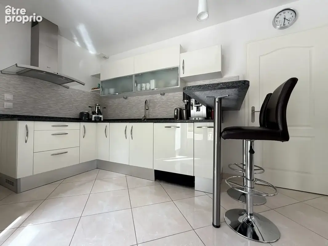 Maison 6 pièces 172 m² à vendre à La Ville-Du-Bois (91620) - photo 9