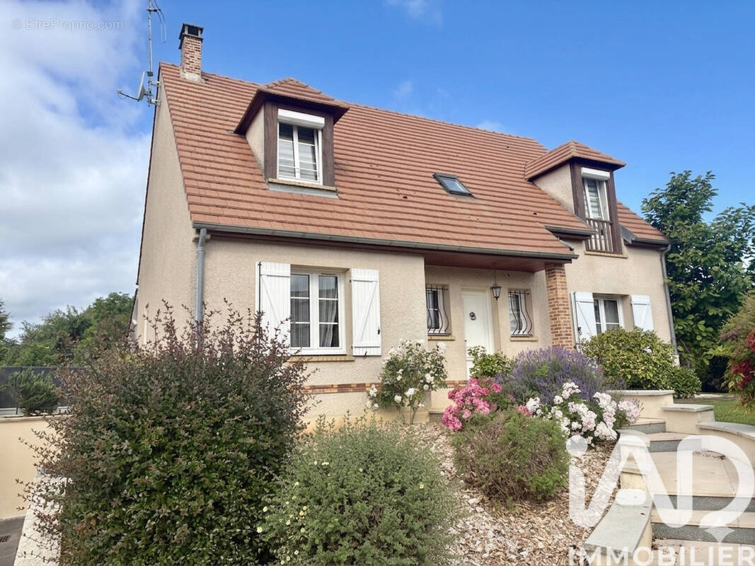Photo 1 - Maison à ULLY-SAINT-GEORGES