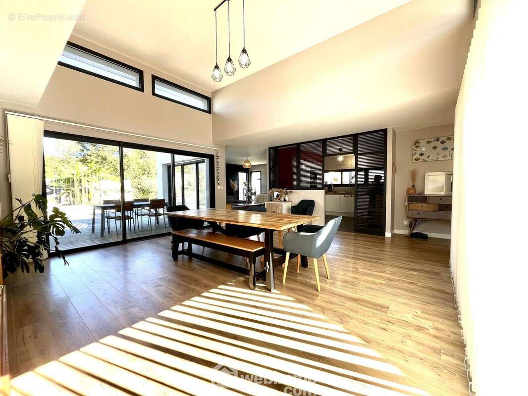 Maison à SAINTE-HELENE