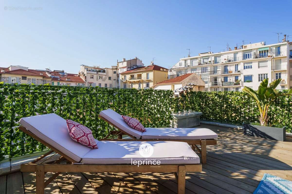 Appartement à NICE
