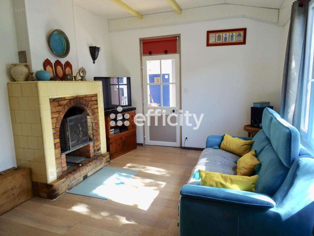 Maison 215 m² à Bourcefranc-Le-Chapus  - photo 6