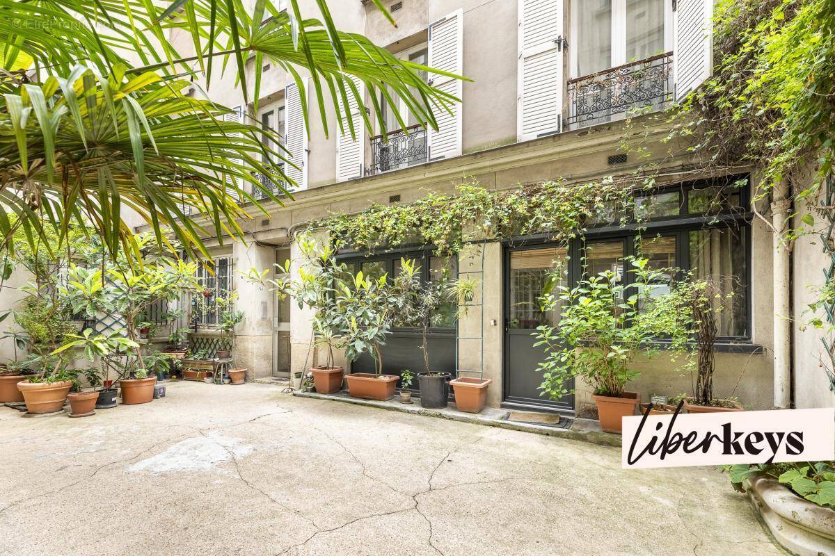 Appartement à PARIS-11E