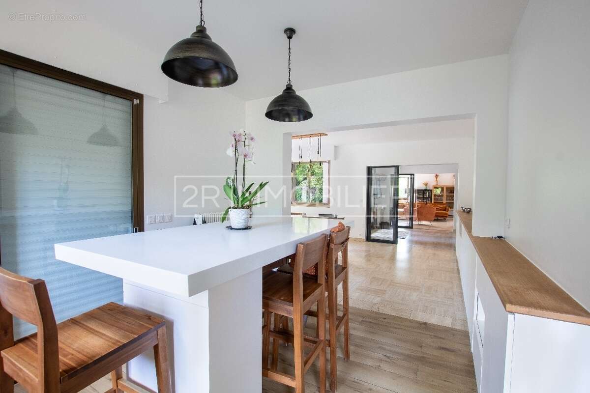 Maison à LAGNY-SUR-MARNE