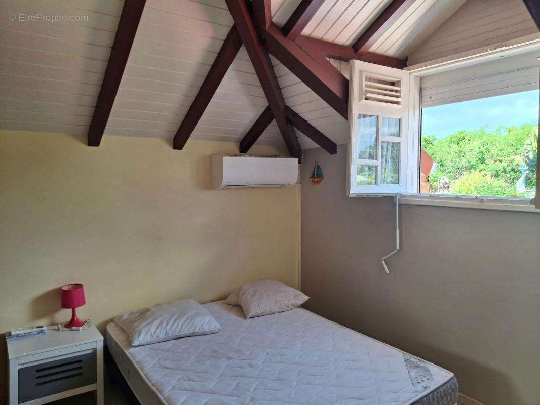 Maison à SAINTE-ANNE