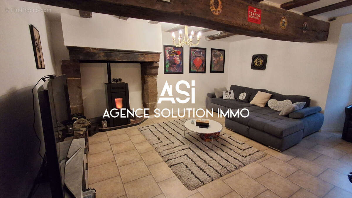 Maison à SAINT-GEORGES-LE-GAULTIER