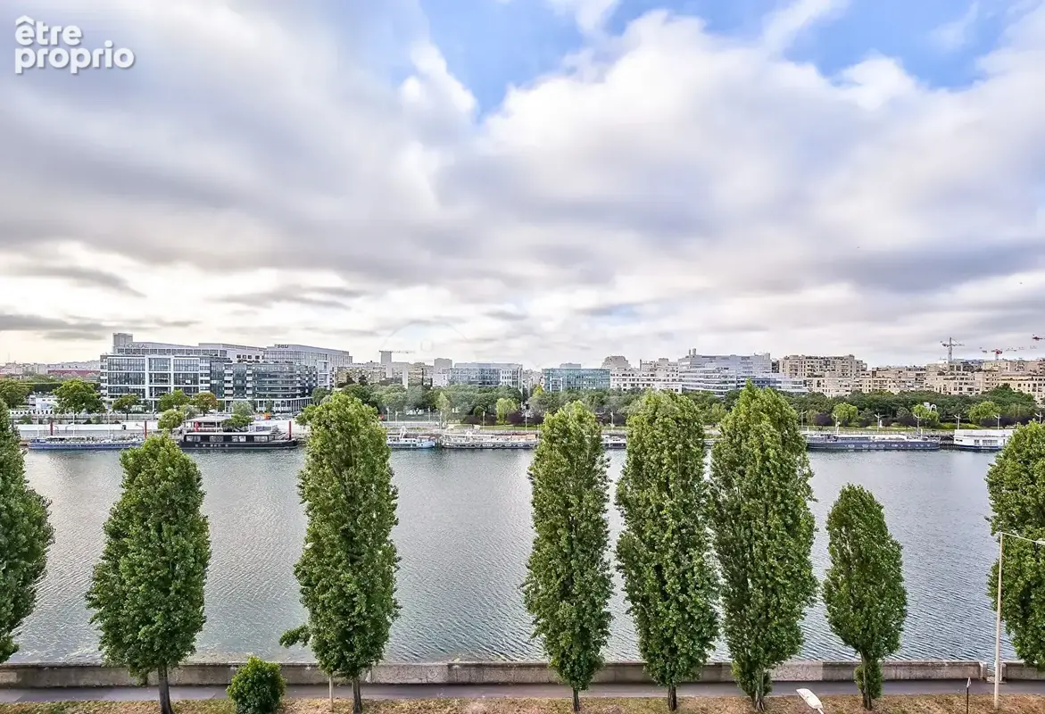 COURBEVOIE - Studio 26 m² vendu loué 210 000 FAI - photo 5