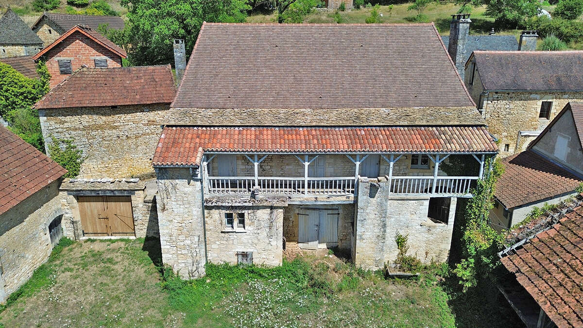 Maison de catactère Coly Saint Amand 6 pièce(s) 180 m2 - photo 3