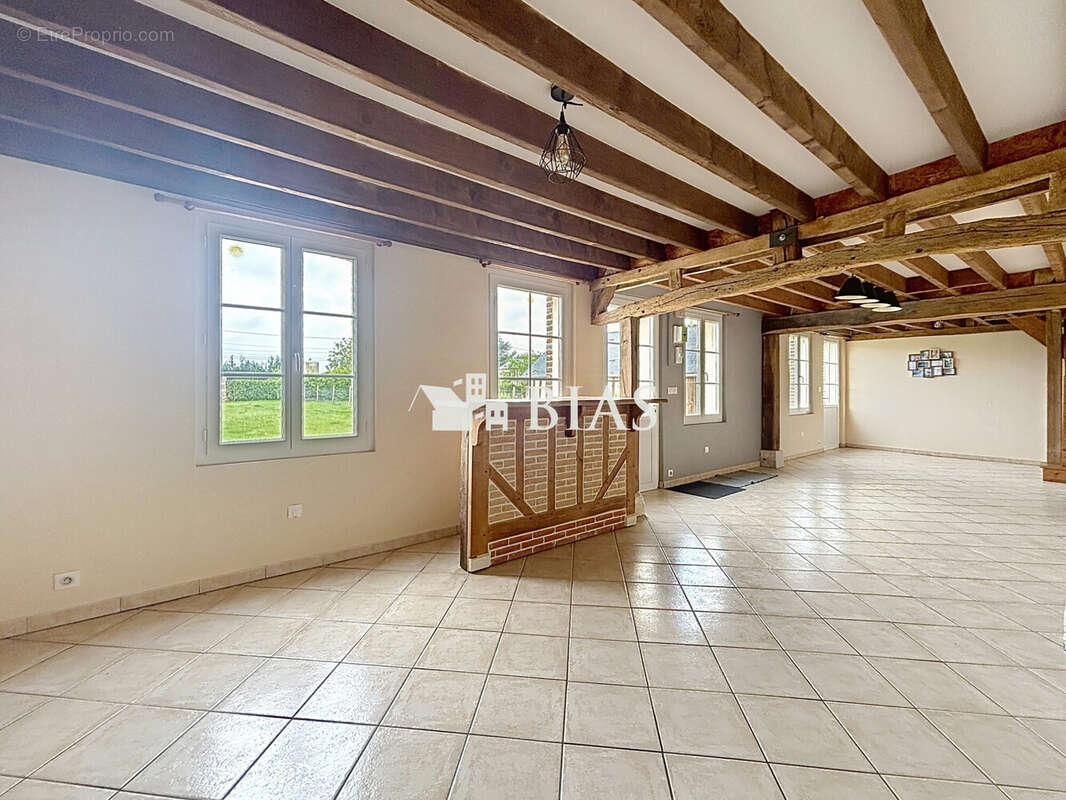 Maison à LE NEUBOURG