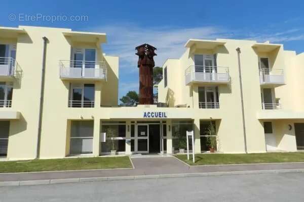 Appartement à VALBONNE