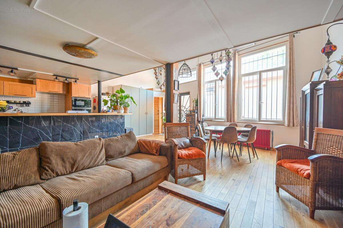 Appartement à PARIS-19E