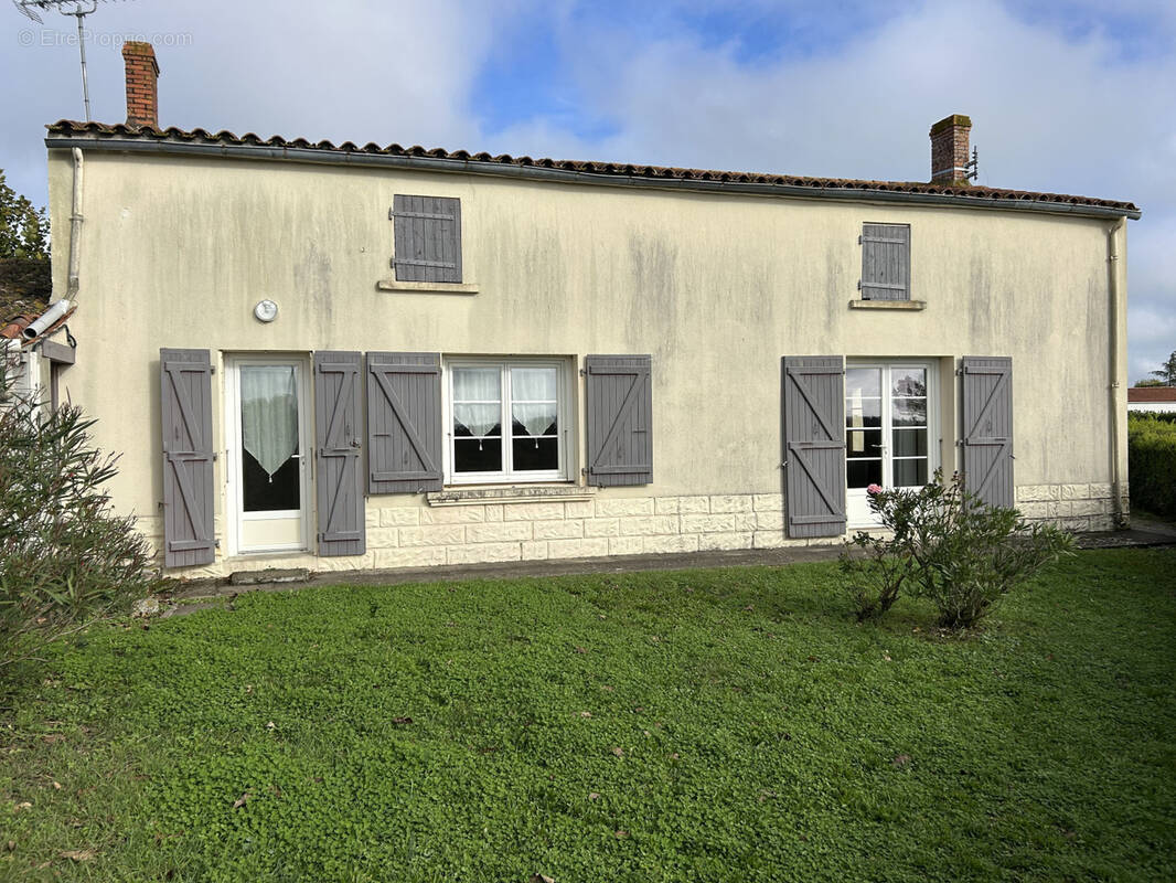 Maison à LA TAILLEE
