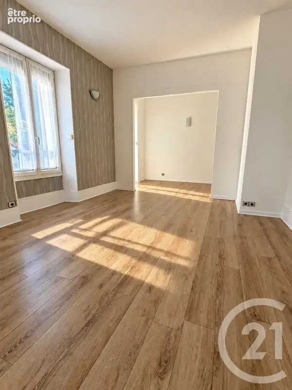 Appartement à BREVAL