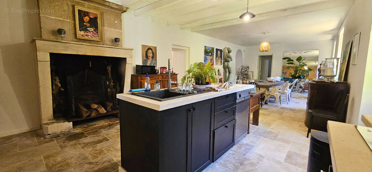 Maison à SAINT-DIZANT-DU-GUA