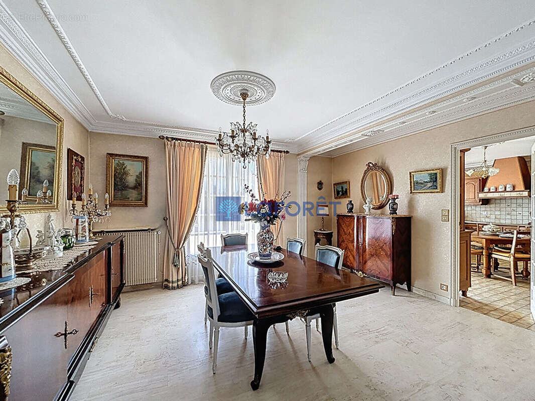 Maison à SAVIGNY-SUR-ORGE