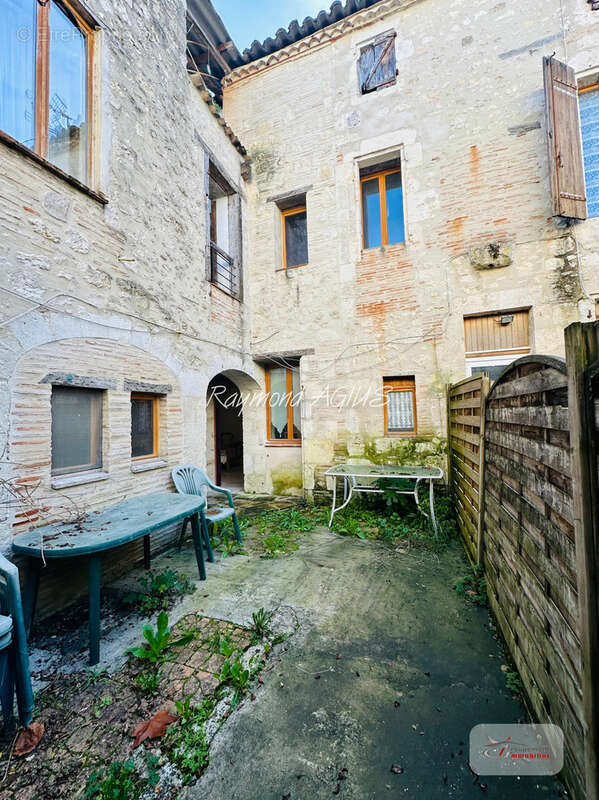 Maison à EYMET